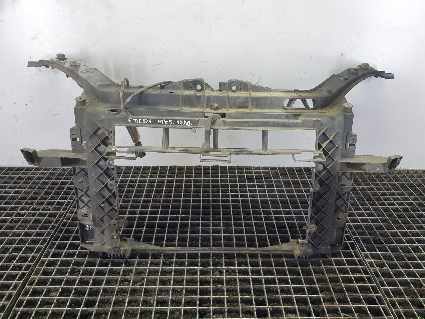 Trager 4n1h-16e146-ac Ford Fusion 1 (2005 - 2012)