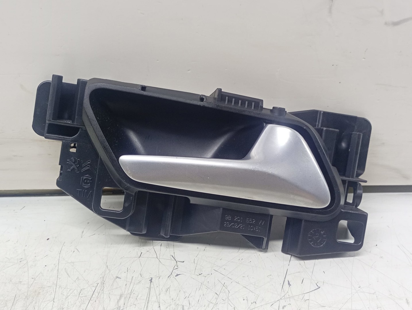 Maner interior dreapta spate 25527W01 Peugeot 508 2 (2018 - 2020)