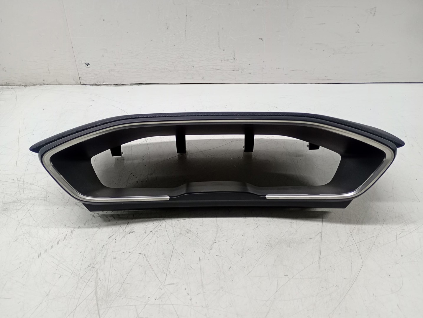 Ornament bord 112405a0 Peugeot 508 2 (2018 - 2020)
