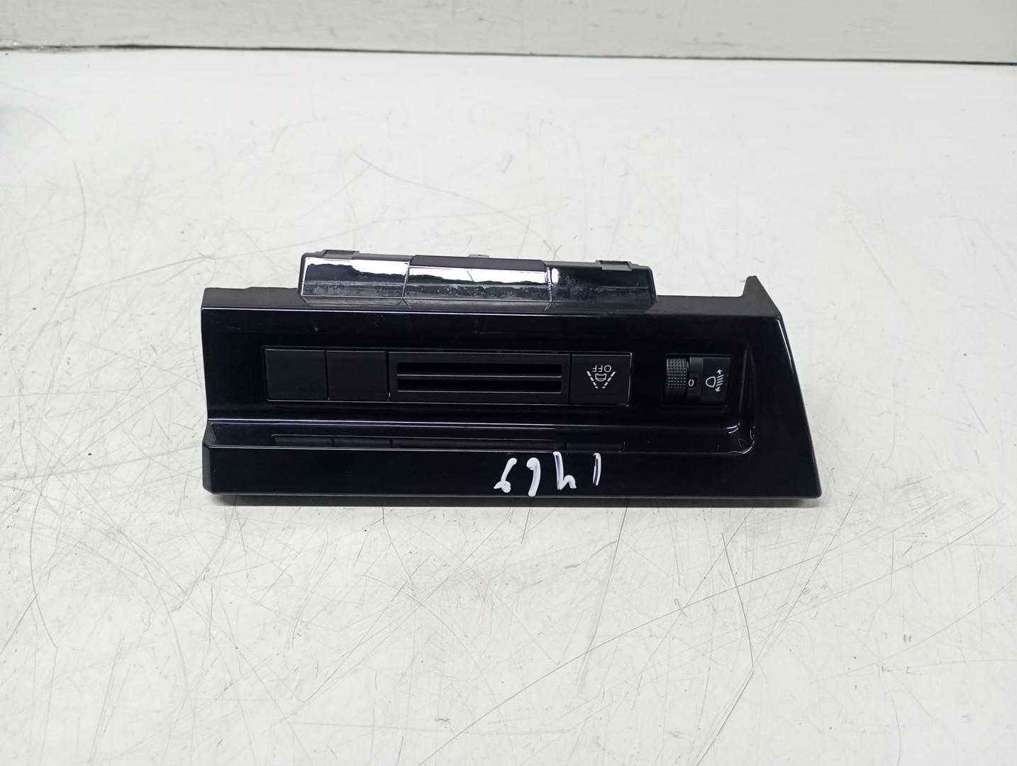 Ornament bord 9813535877 Peugeot 508 2 (2018 - 2020)
