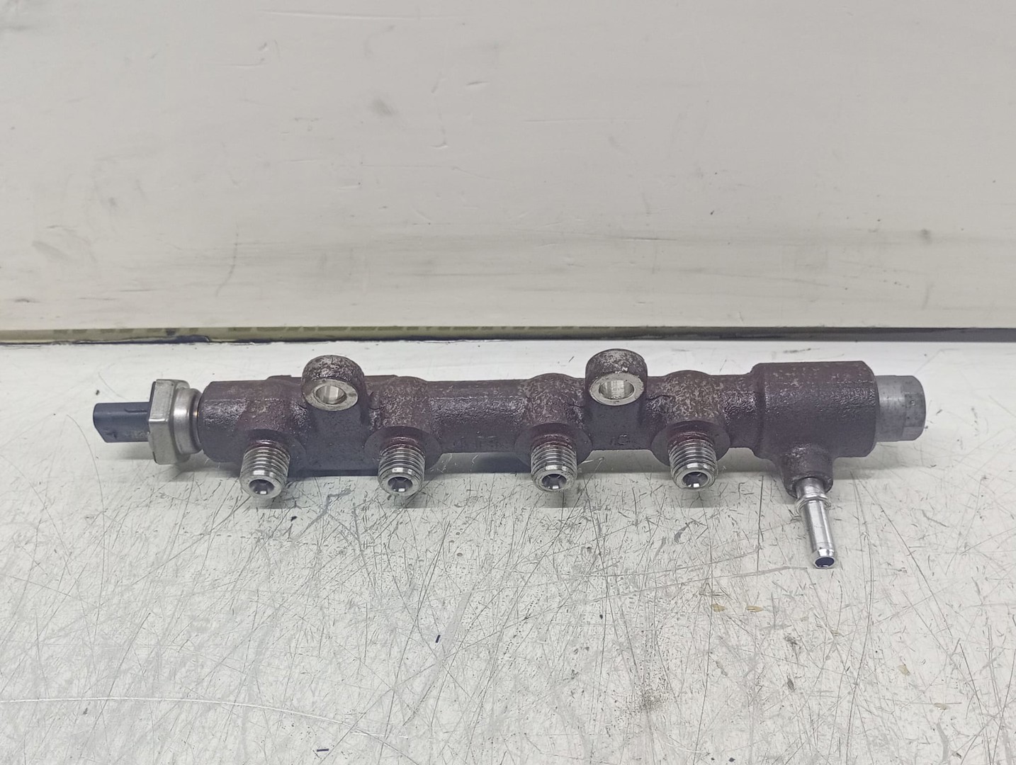 Rampa injectoare 9821399680 Peugeot 508 2 (2018 - 2020)