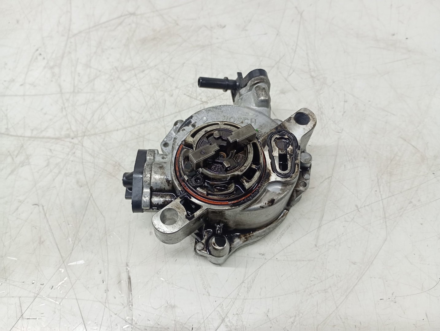 Pompa vacuum 9804021880 Peugeot 508 2 (2018 - 2020)