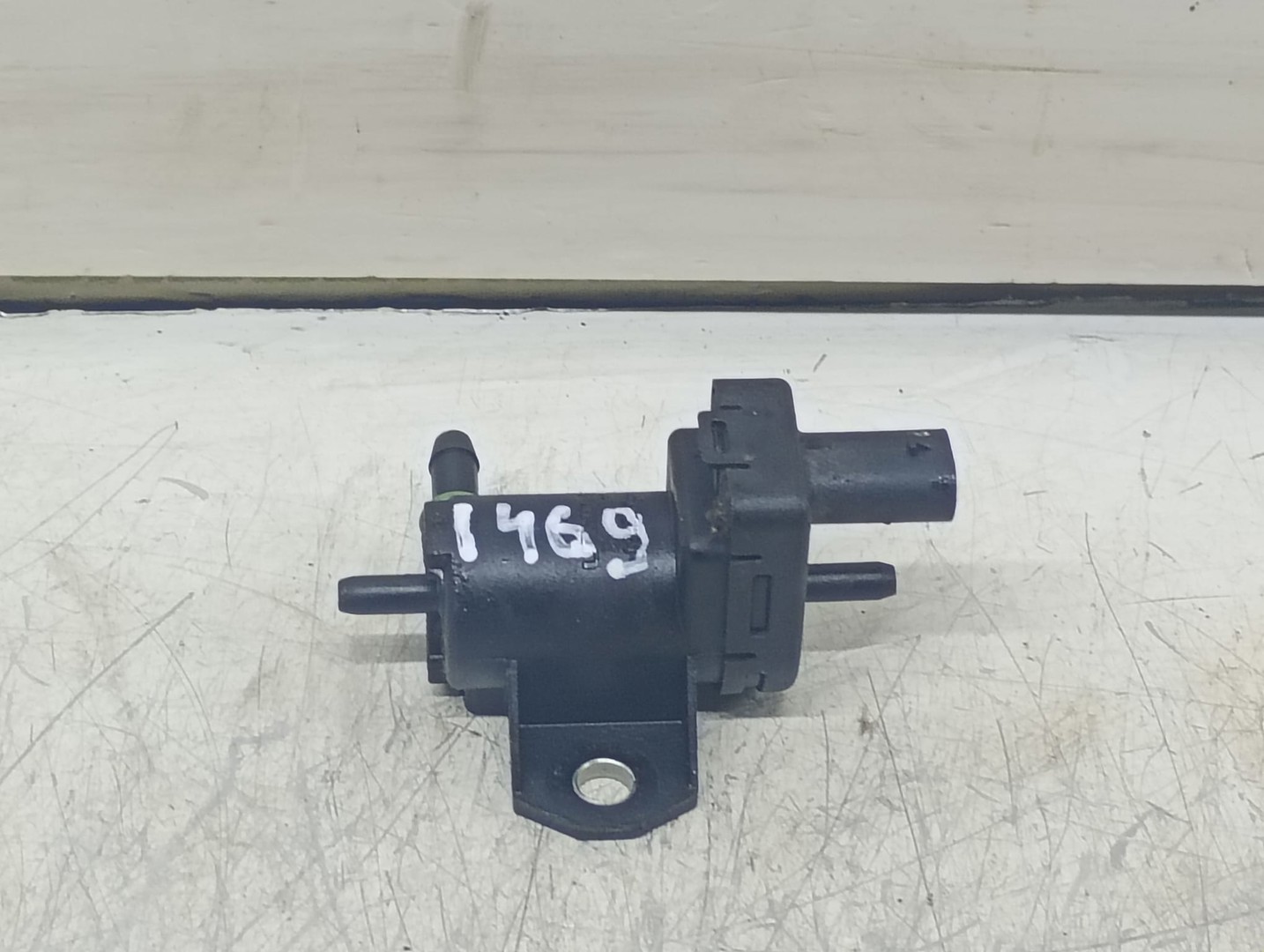 Electrovalva vacuum 9812031180 Peugeot 508 2 (2018 - 2020)