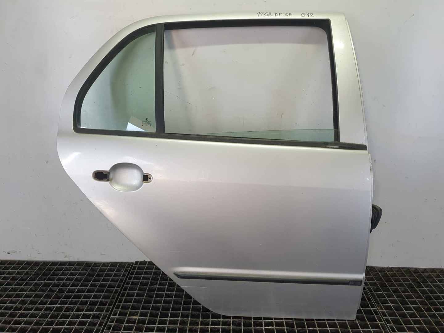 Usa dreapta spate 6y6833051 Skoda Fabia 6Y (1999 - 2004)