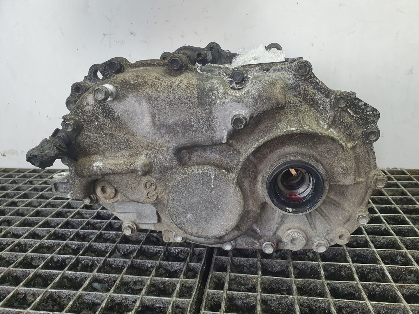 Motor electric tz215x001 tz215-x001 Toyota RAV4 5 (XA50) (facelift) (2019 - 2026)
