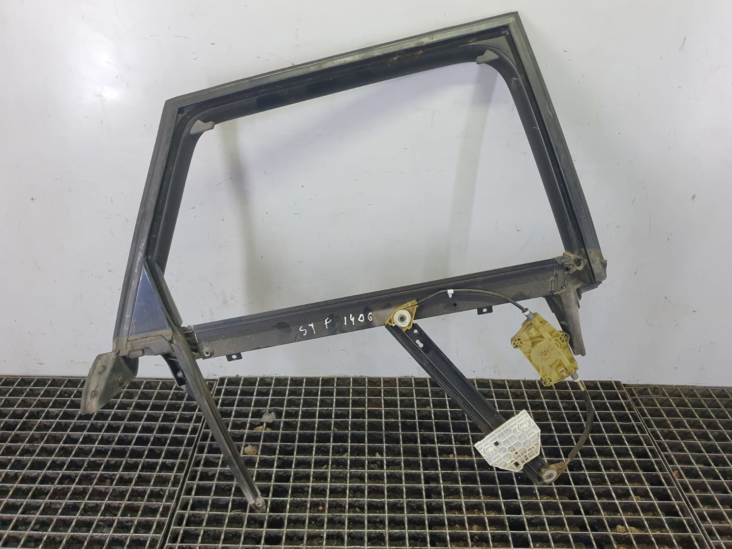 Rama usa dreapta spate 4f0867370c Audi A6 4F/C6 (2004 - 2008)