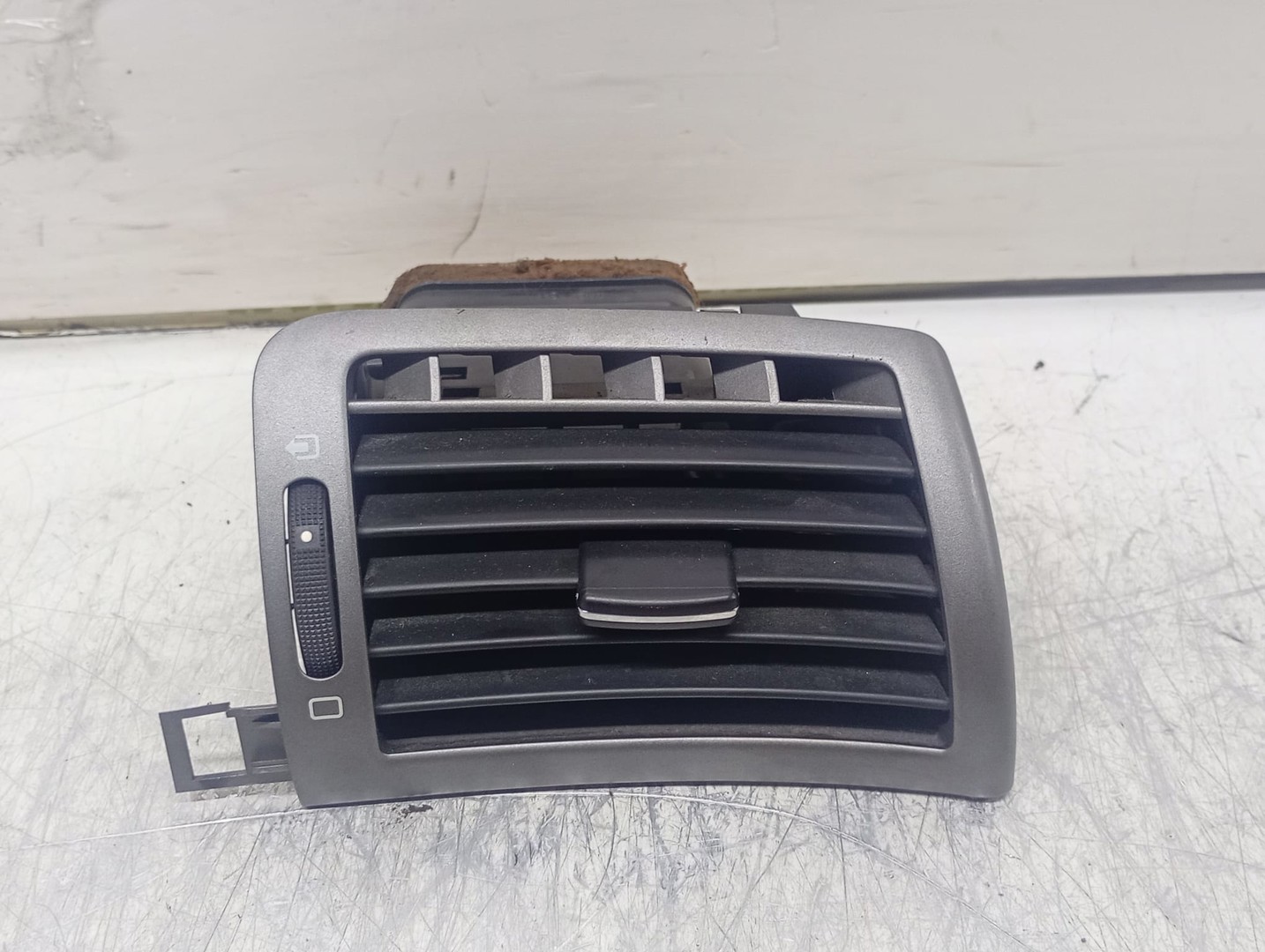 Grila ventilatie 9644589377 Peugeot 407 1 (2004 - 2010)