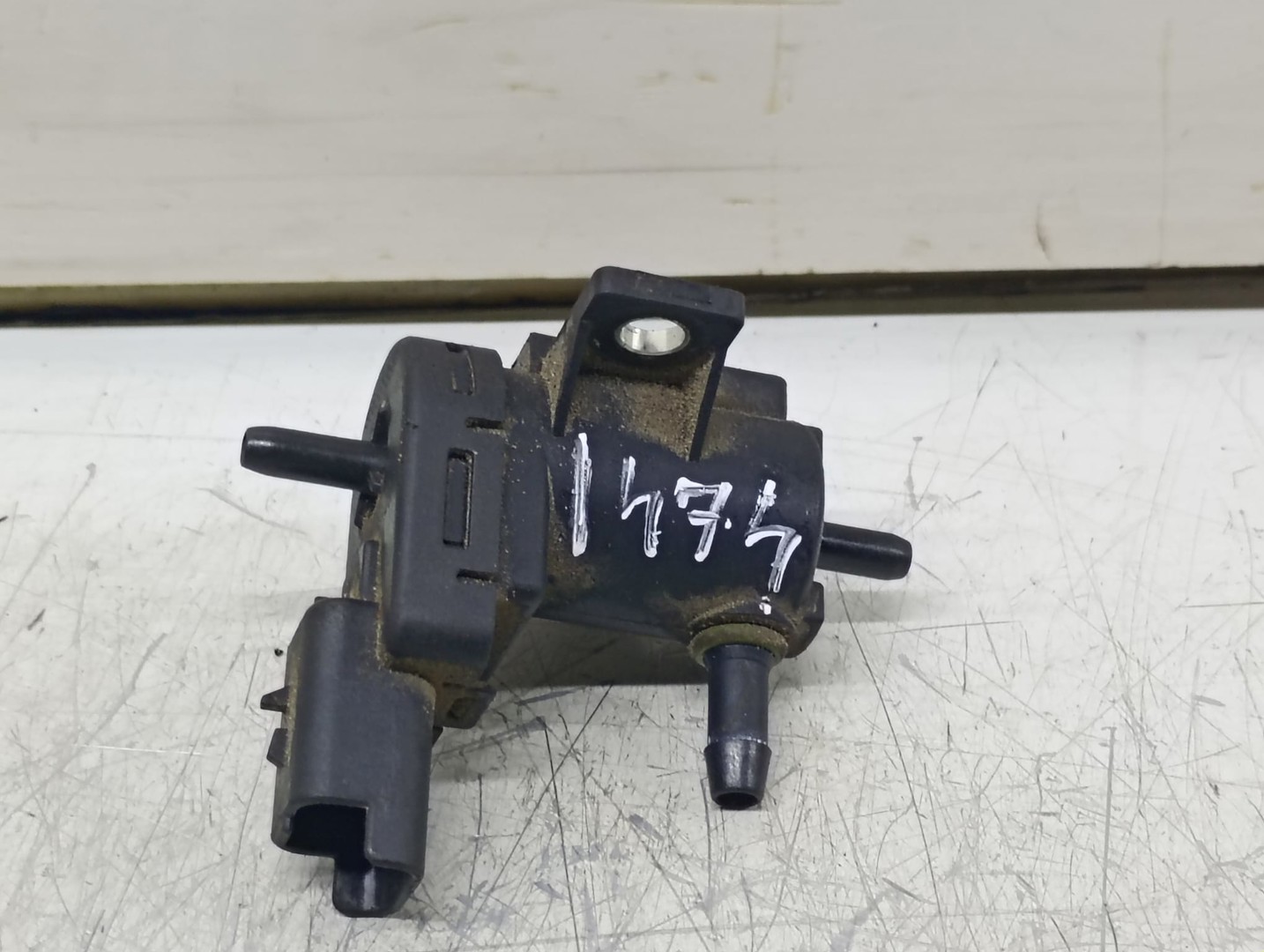 Electrovalva vacuum 9665558580 Citroen C4 Picasso 2 (2013 - 2017)