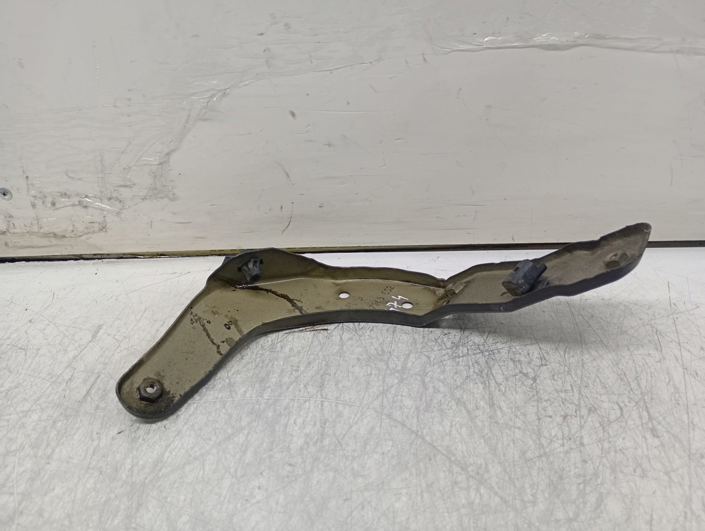 Suport aripa 017243c02 Citroen C4 Picasso 2 (2013 - 2017)