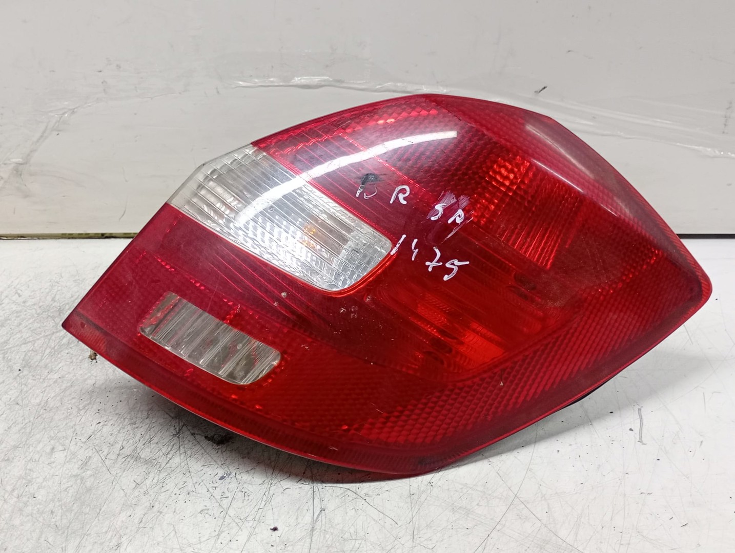 Stop dreapta 5J6945096A Skoda Fabia 5J (2007 - 2010)