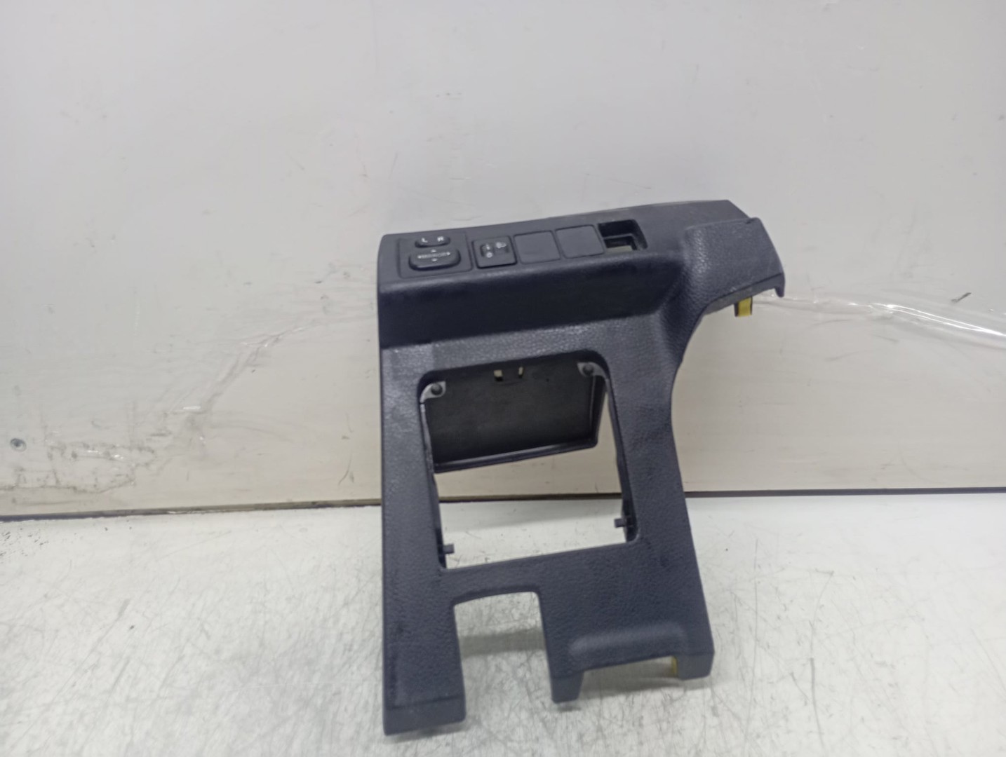 Panou butoane 55422-02290 Toyota Corolla E140 (2006 - 2010)