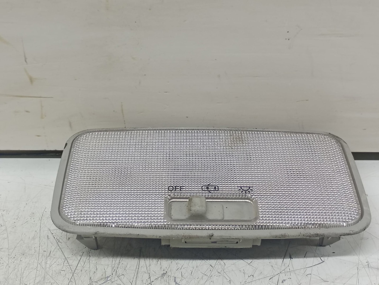 Lampa plafon 81240-02080 Toyota Corolla E170 (facelift) (2015 - 2020)