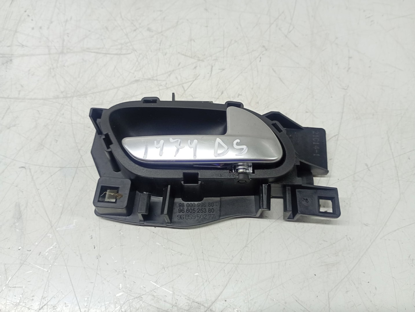 Maner interior dreapta spate 9800099680 Citroen C4 Picasso 2 (2013 - 2017)