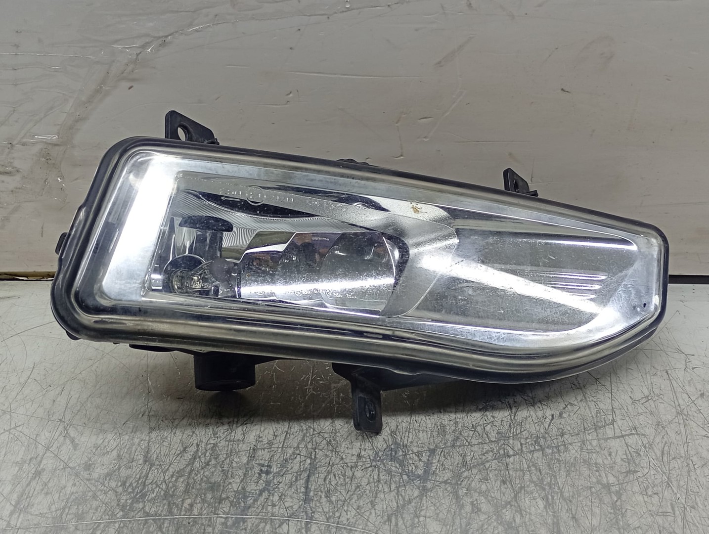 Proiector ceata dreapta 261508995a Nissan X-Trail T32 (facelift) (2017 - 2020)