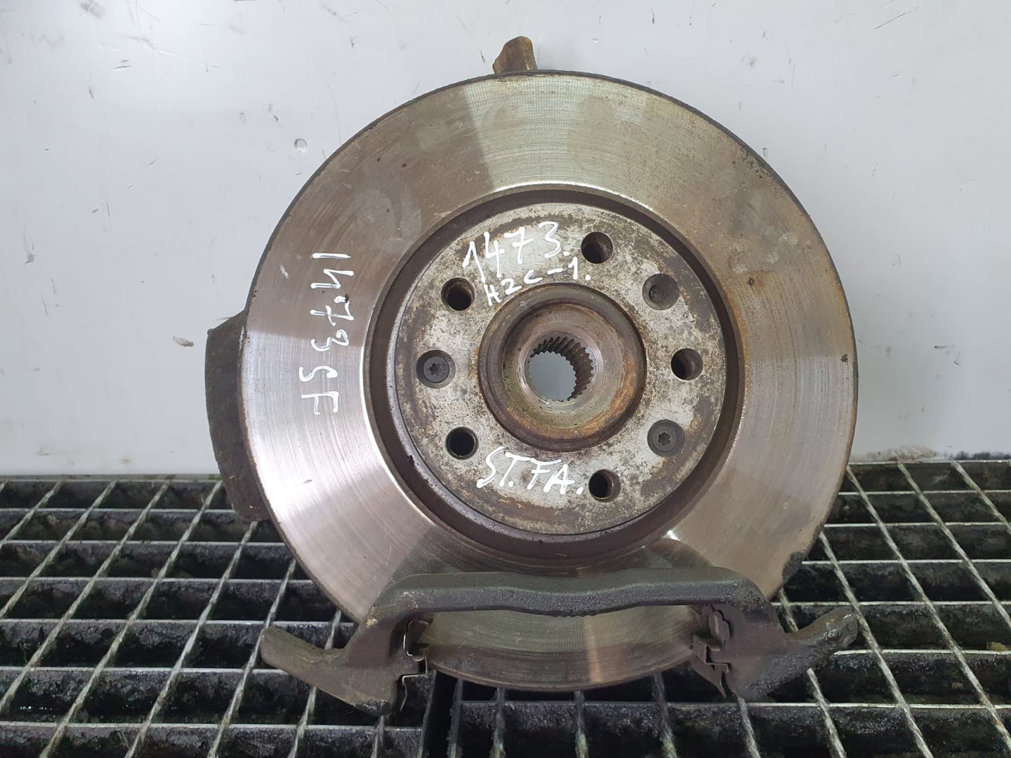 Fuzeta stanga fata Peugeot 407 1 (2004 - 2010)