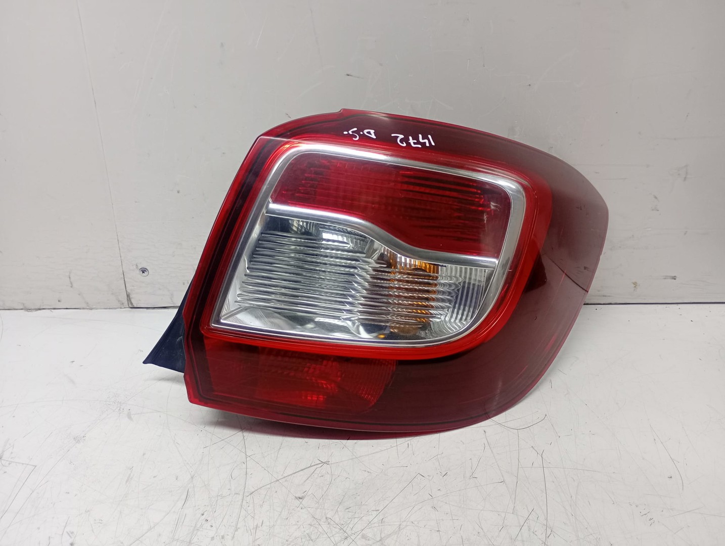 Stop dreapta 265500465r Dacia Sandero 2 (2013 - 2016)