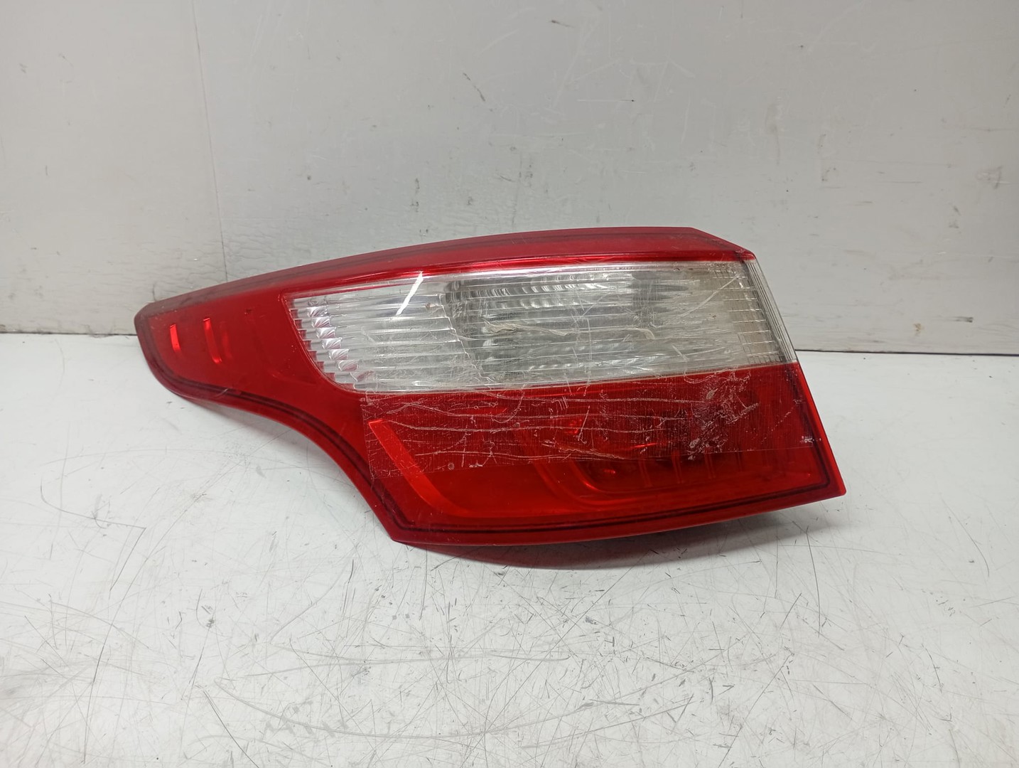 Stop stanga 265550030r Renault Latitude 1 (2010 - 2014)