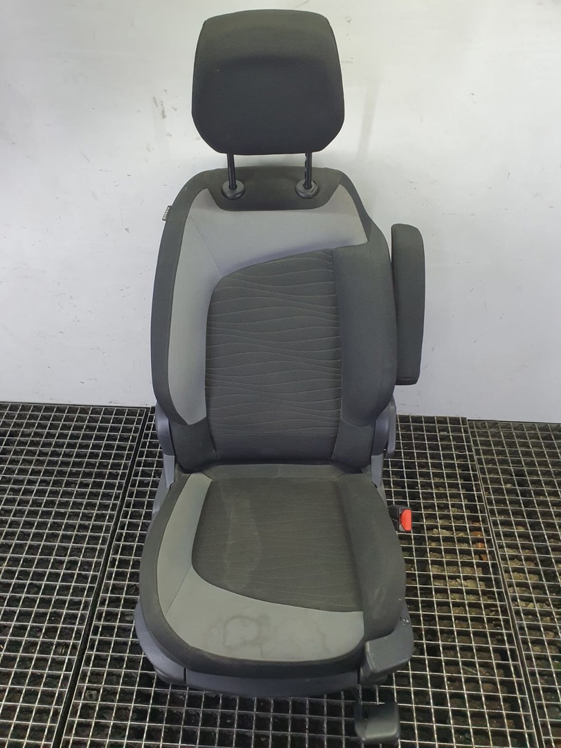 Scaun dreapta fata Citroen C4 Picasso 2 (2013 - 2017)