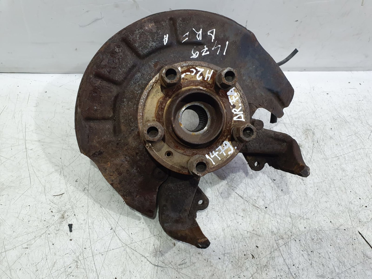 Fuzeta dreapta fata 6r0615312 Skoda Fabia 5J (2007 - 2010)