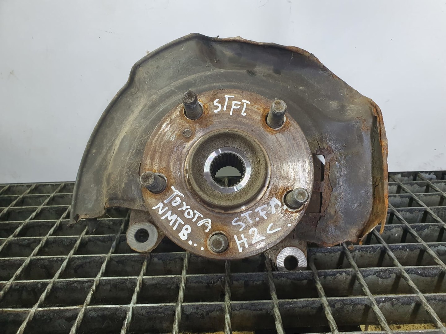 Fuzeta stanga fata 89543-02061 Toyota Corolla E160 (2012 - 2016)