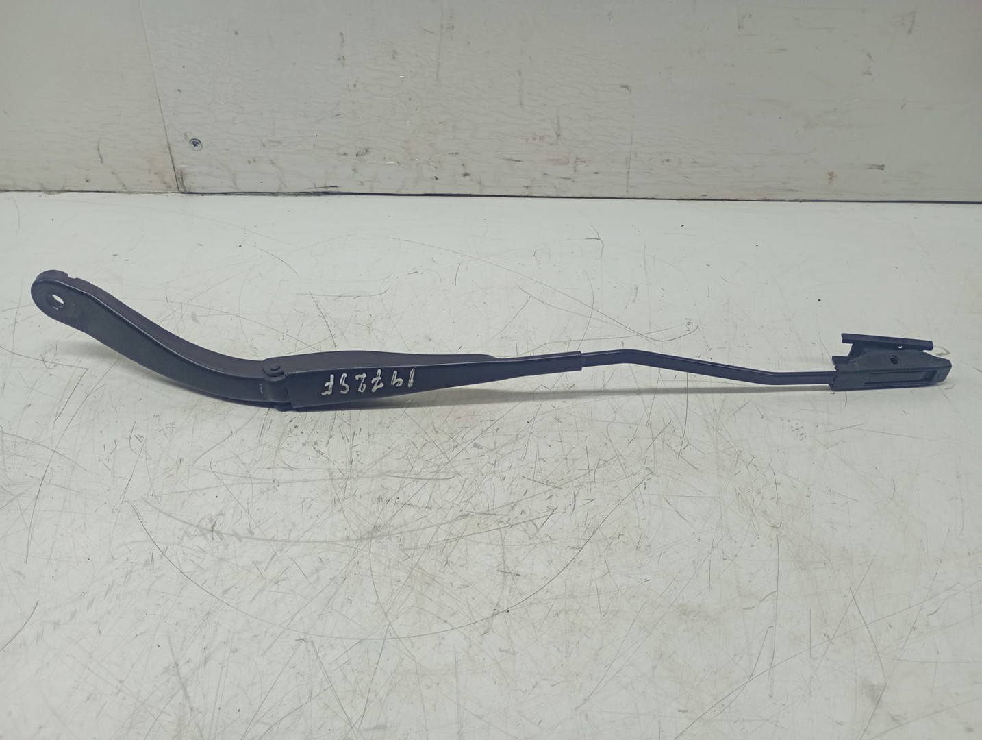 Brat stergator parbriz stanga Dacia Sandero 2 (2013 - 2016)