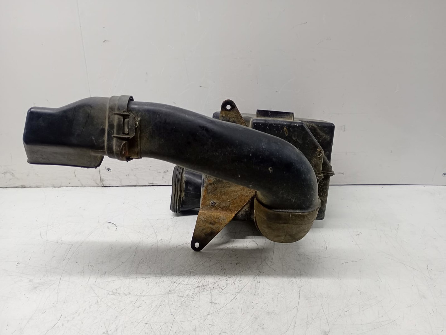 Rezonator aer 282102c100 Hyundai Coupe GK (2001 - 2005)