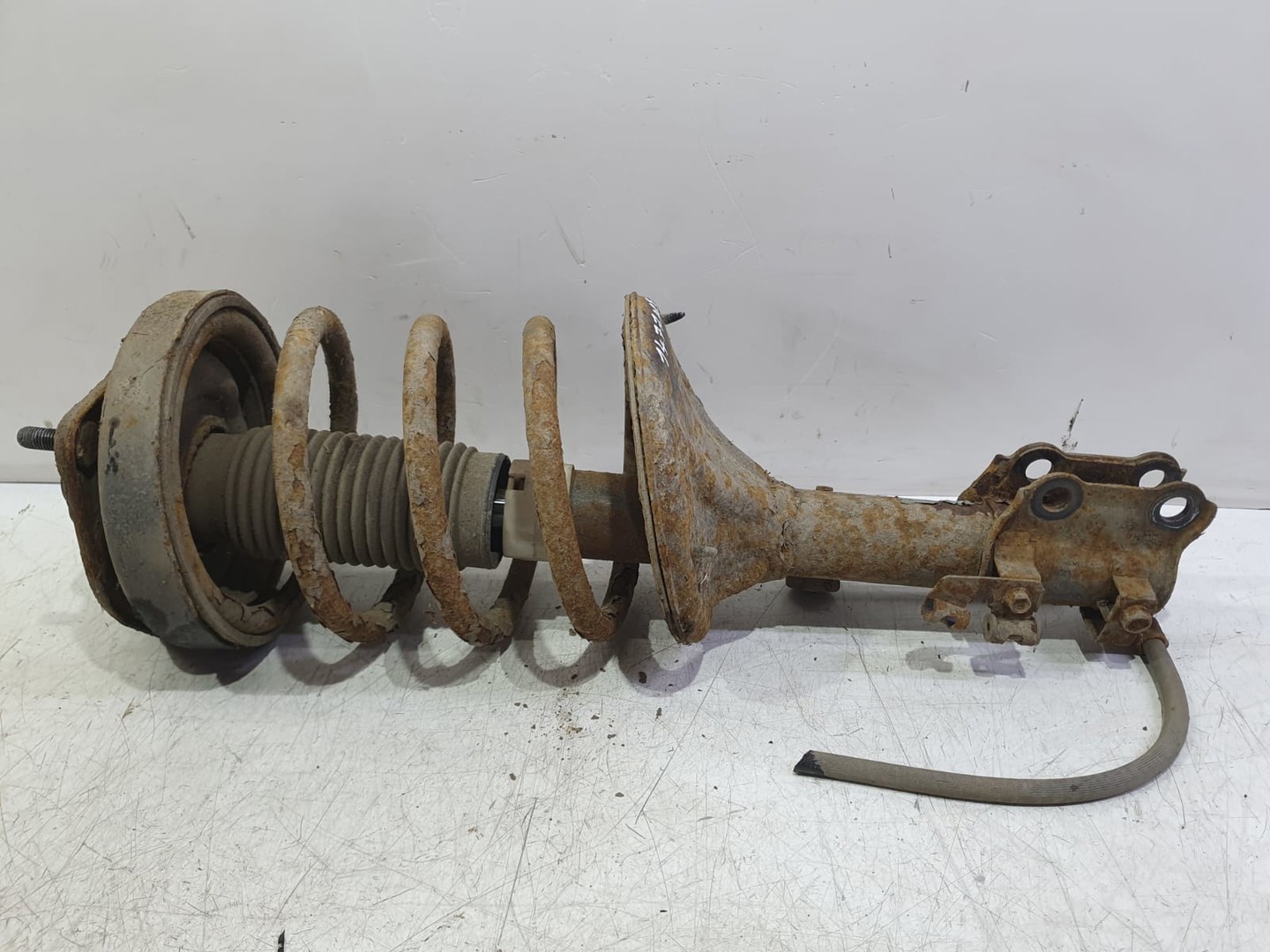 Amortizor cu arc dreapta fata 54660-2c200 824902553528 Hyundai Coupe GK (2001 - 2005)