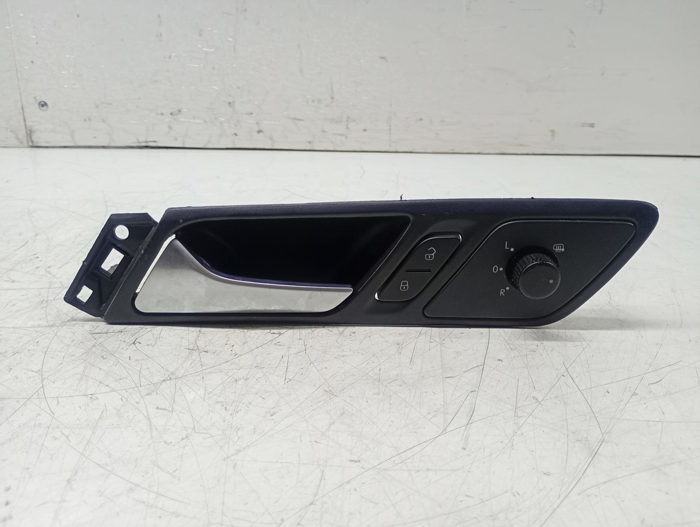 Maner interior stanga fata 5c7837113 Volkswagen Jetta 6 (2010 - 2014)