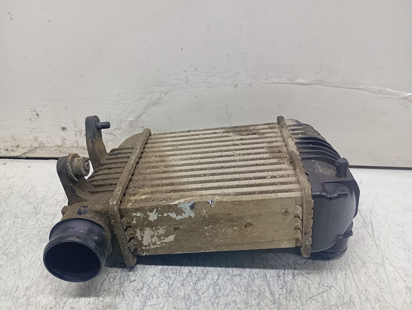 Radiator intercooler Audi A6 4F/C6 (facelift) (2008 - 2011)