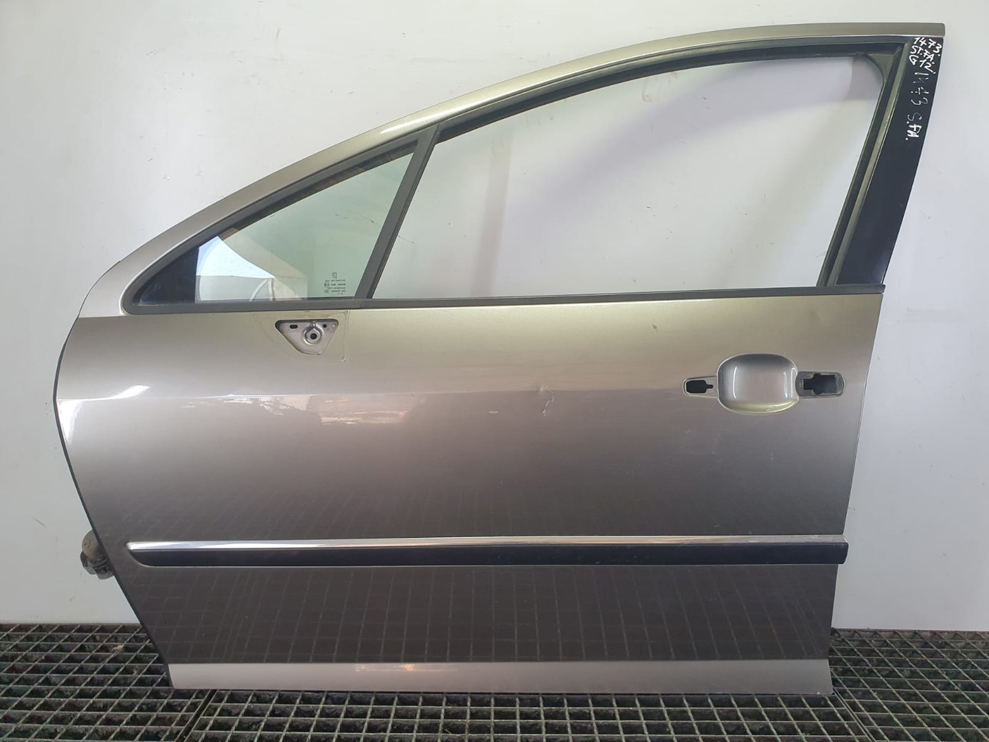Usa stanga fata Peugeot 407 1 (2004 - 2010)