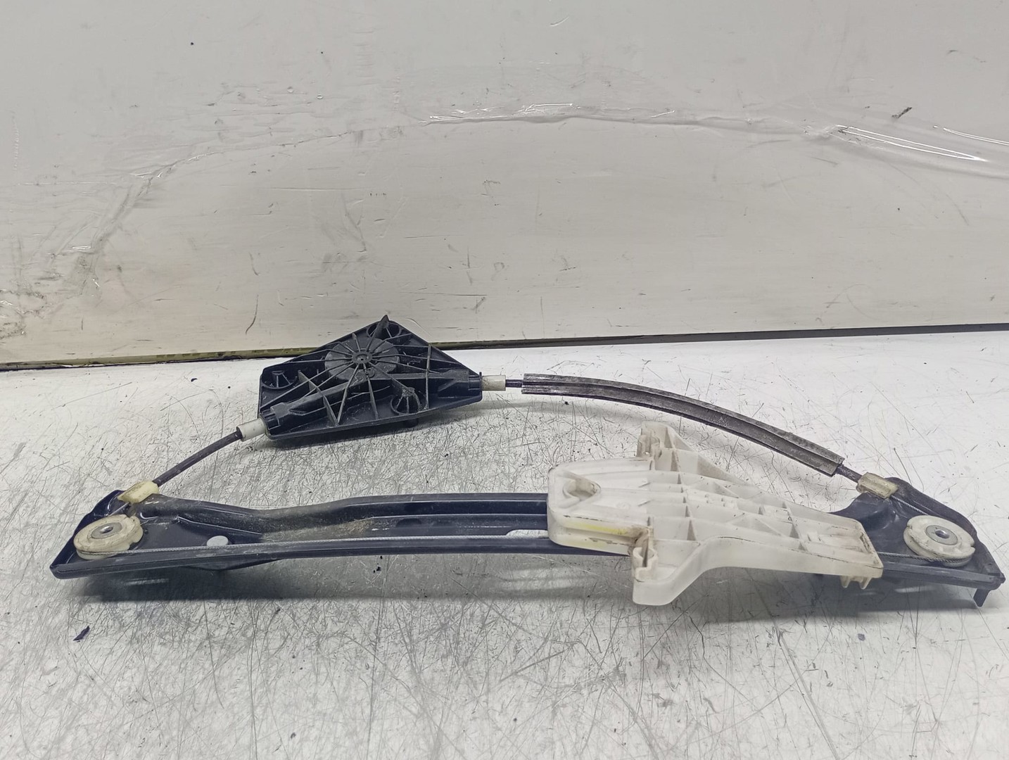 Macara geam dreapta spate 5C6839462B Volkswagen Jetta 6 (2010 - 2014)