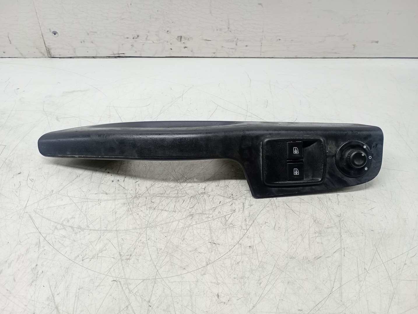 Panou comanda geamuri 809616873r Renault Kangoo 2 (facelift) (2013 - 2020)