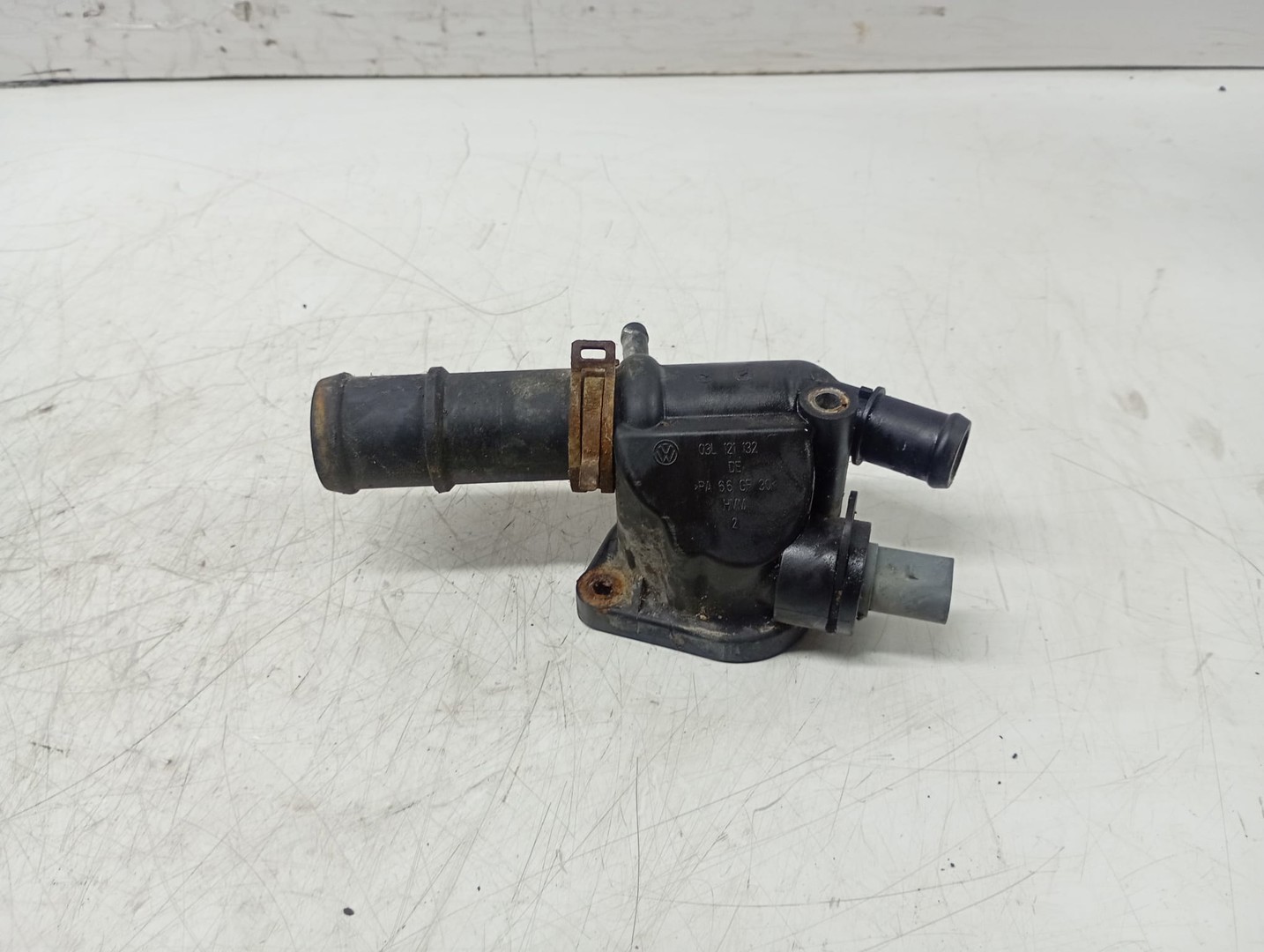Flansa apa 03l121132 Volkswagen Passat B7 (2010 - 2015)