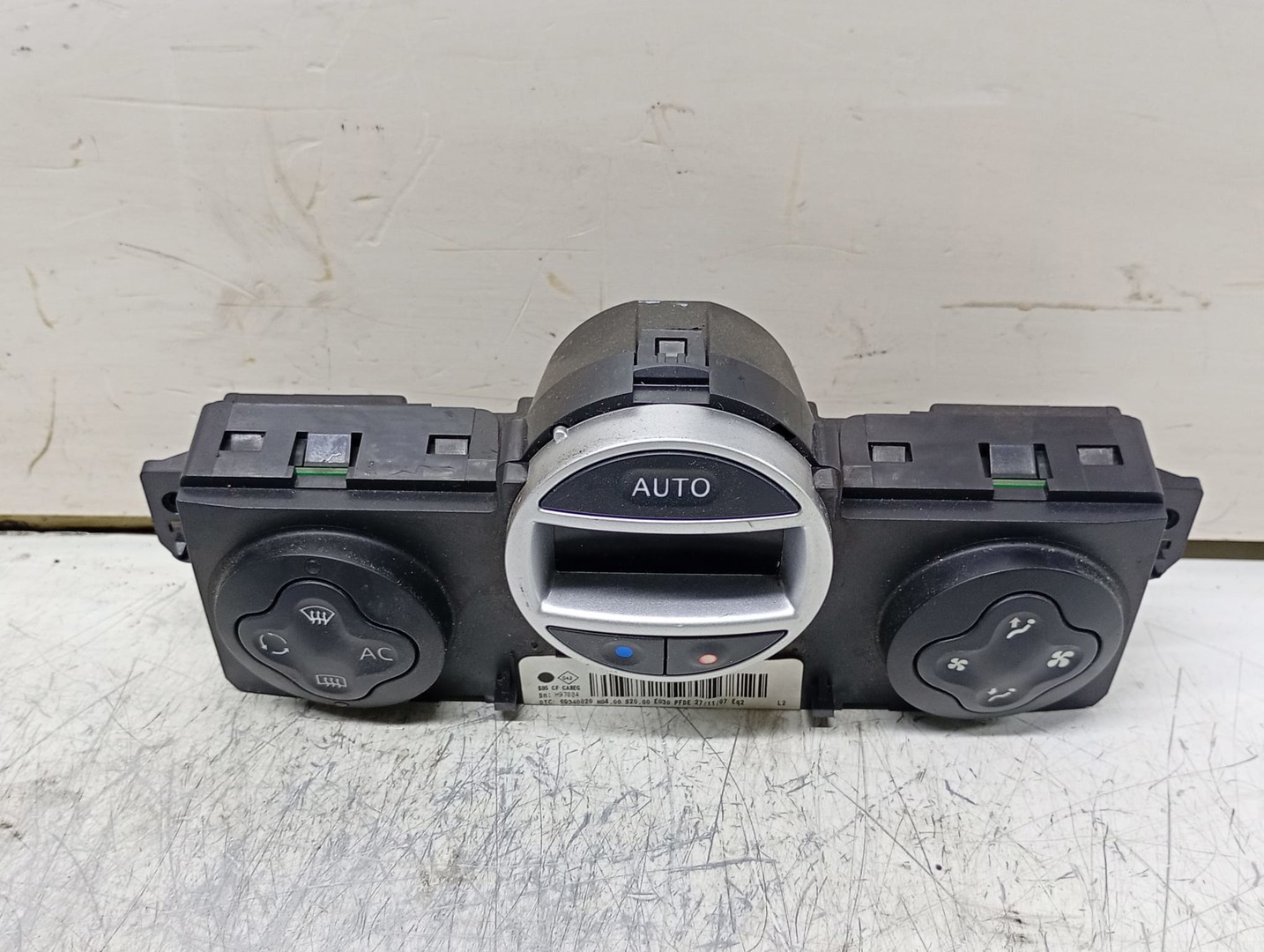 Panou clima ac 8200296683 Renault Clio 3 (2005 - 2009)