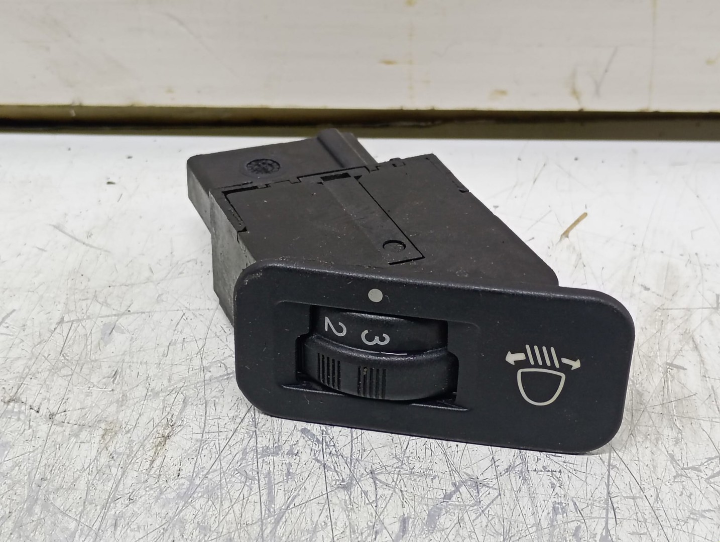 Buton reglaj faruri 19256993 Peugeot 206 1 (facelift) (2002 - 2009)