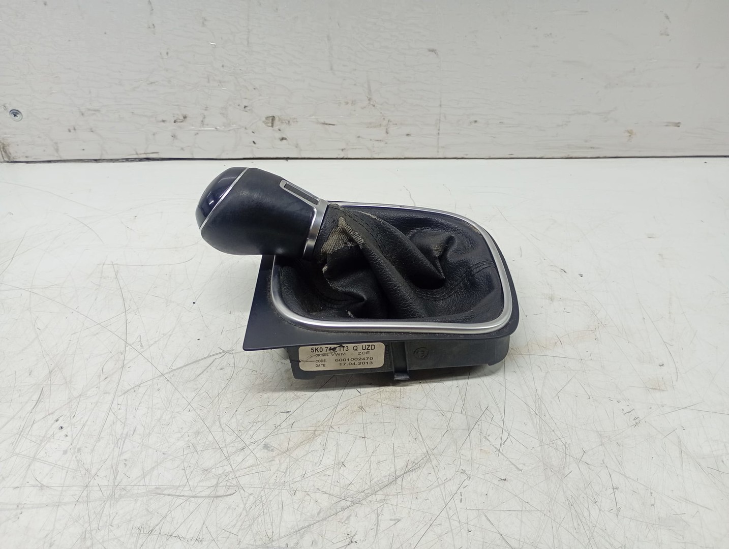 Nuca schimbator viteze 5k0711113q Volkswagen Jetta 6 (2010 - 2014)