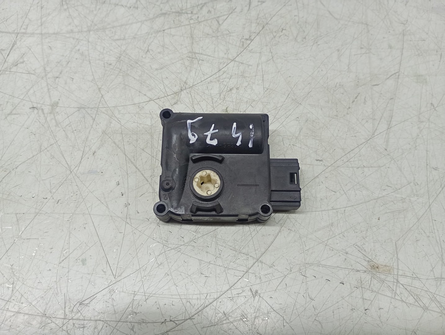 Motoras clapeta mixaj aer 0132801359 Audi A6 4F/C6 (facelift) (2008 - 2011)