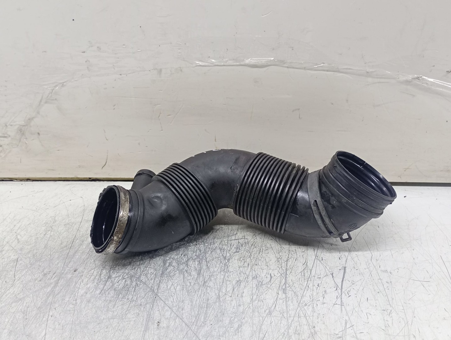 Tub admisie 3C0129654 Volkswagen Jetta 6 (2010 - 2014)