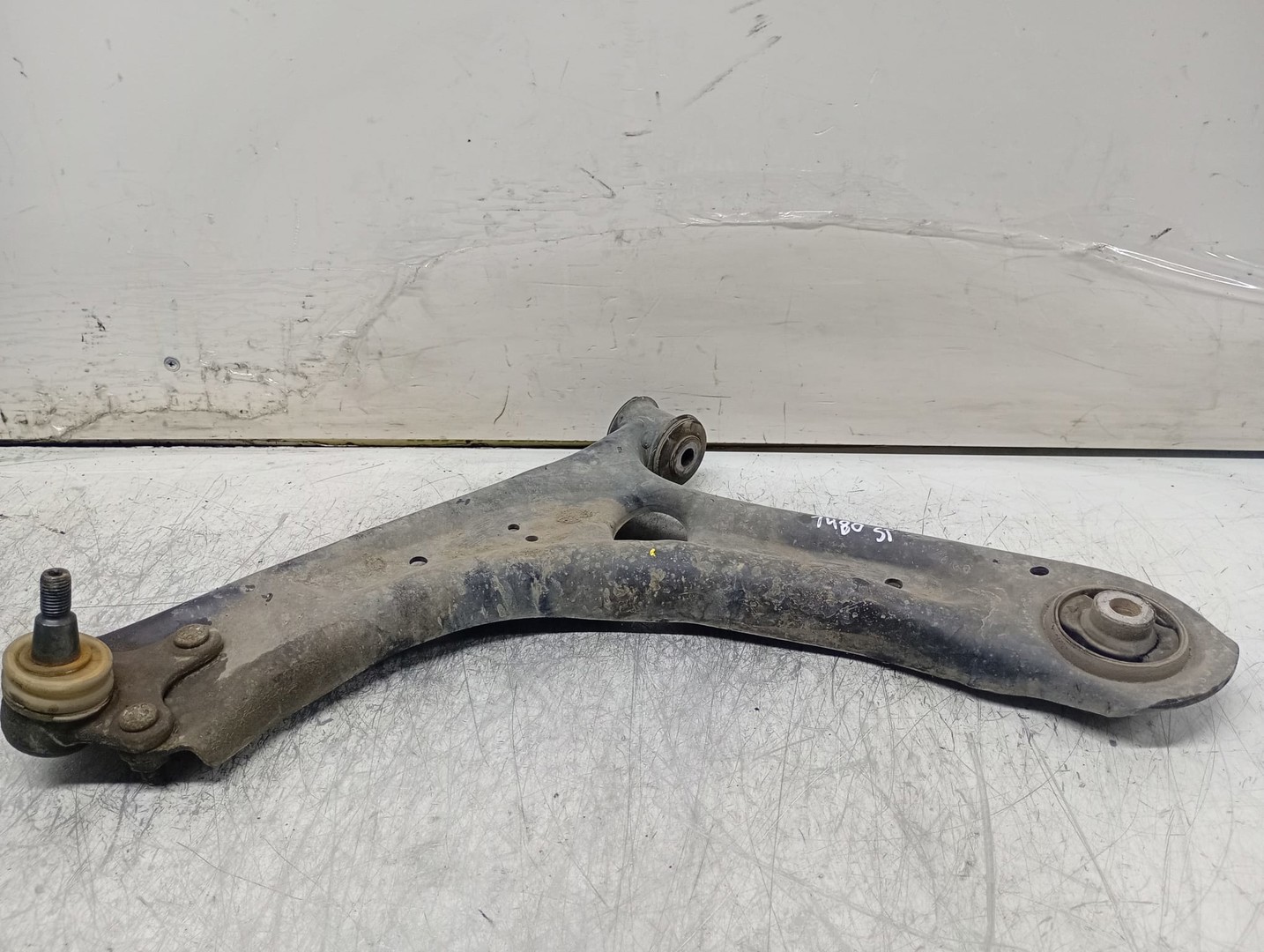 Brat suspensie stanga fata Volkswagen Jetta 6 (2010 - 2014)