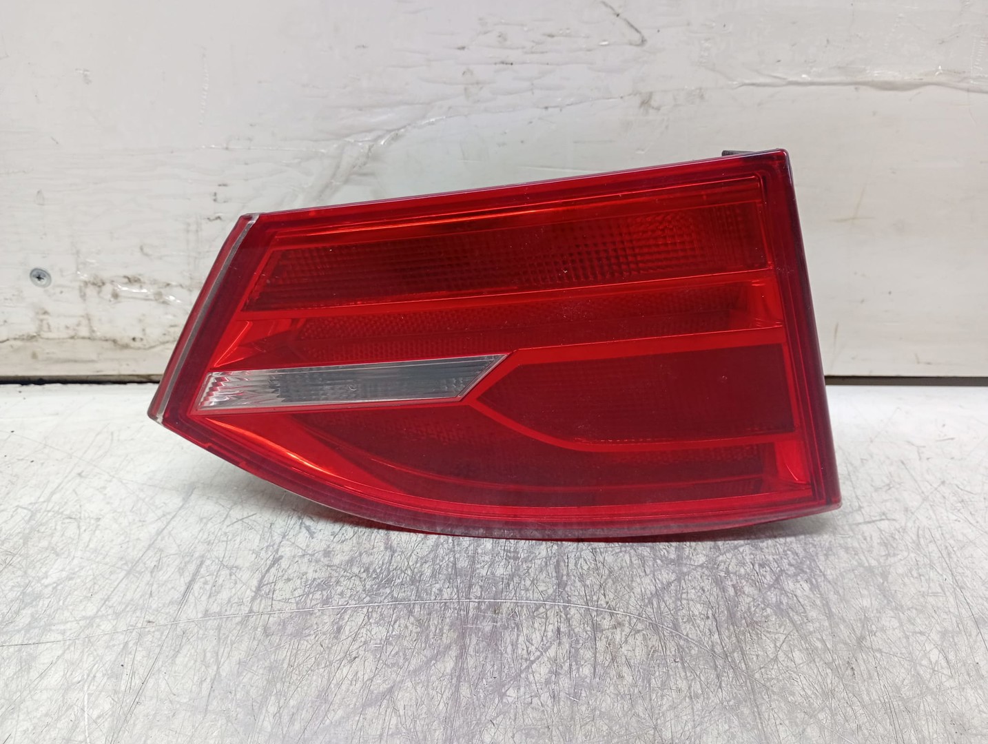 Stop stanga Volkswagen Jetta 6 (2010 - 2014)