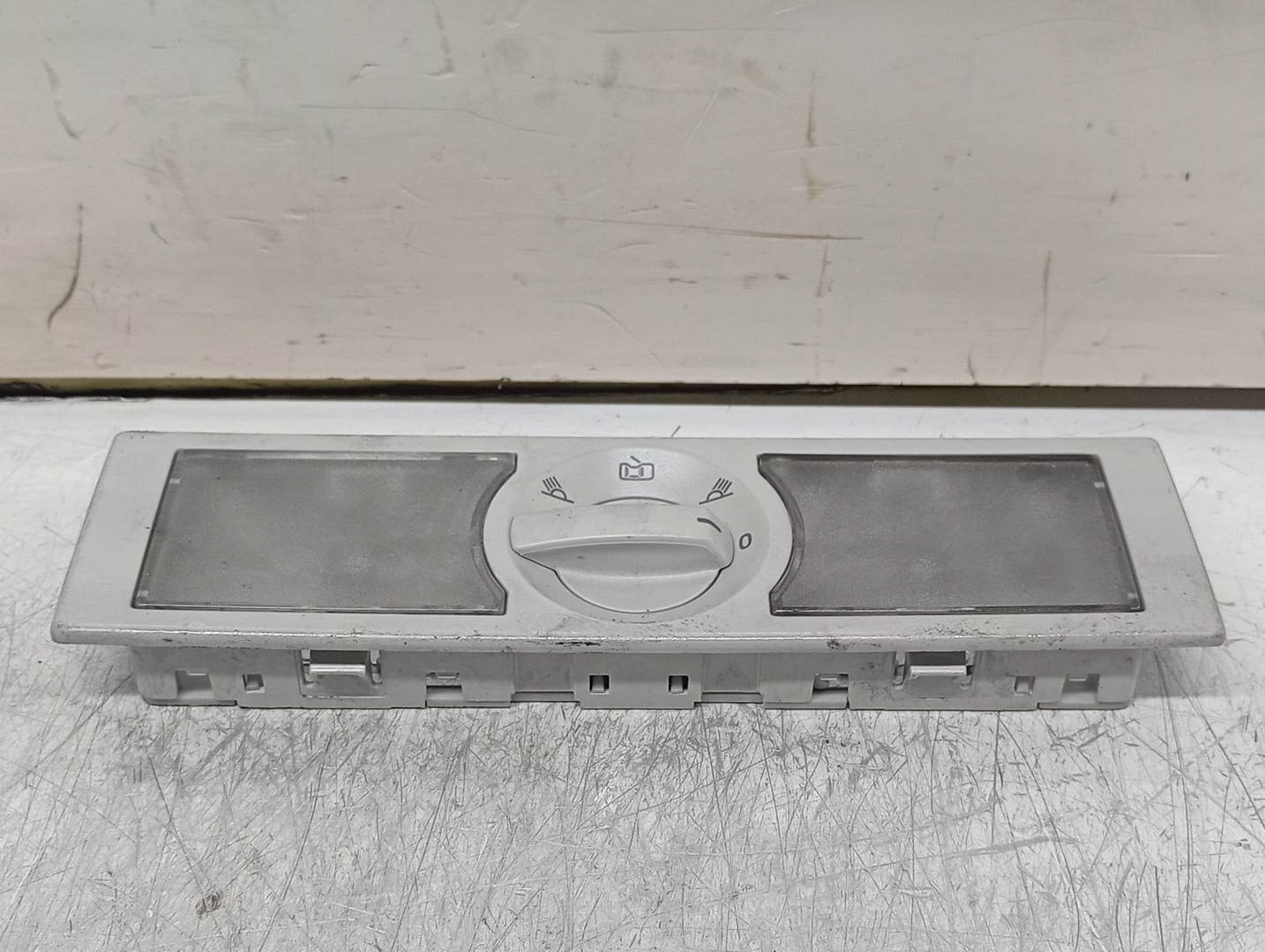 Plafoniera 6Q0947291 Volkswagen Jetta 6 (2010 - 2014)