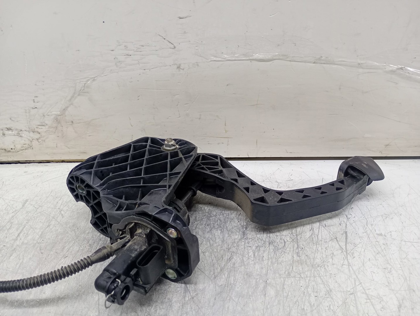 Pedala ambreiaj 1k1721059 Volkswagen Jetta 6 (2010 - 2014)