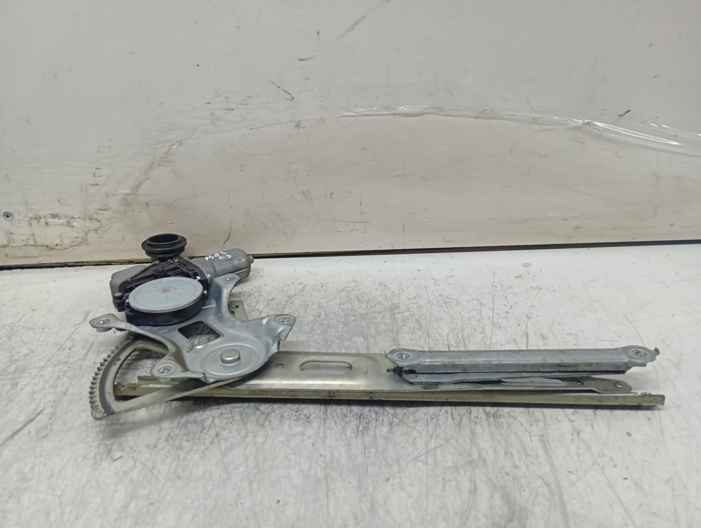 Macara geam dreapta spate Toyota Prius XW30 (2009 - 2011)