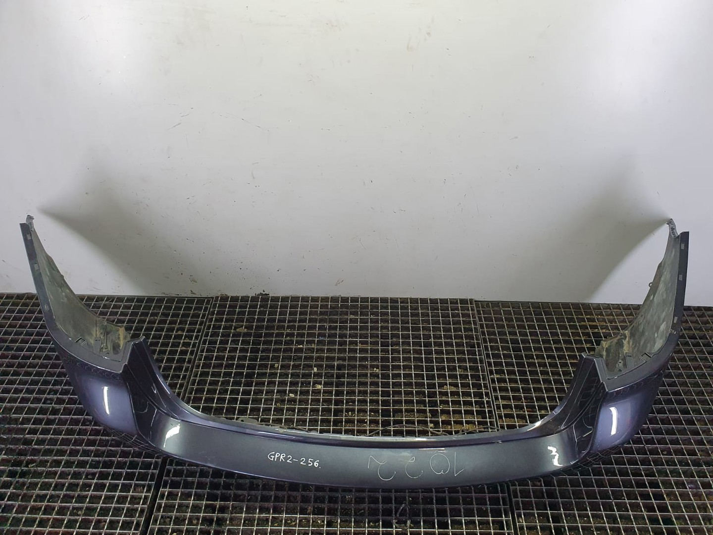 Bara spate 850220002r Renault Laguna 3 (2007 - 2011)