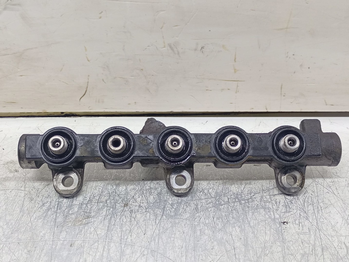 Rampa injectoare 8200912225 Renault Master 3 (2010 - 2015)