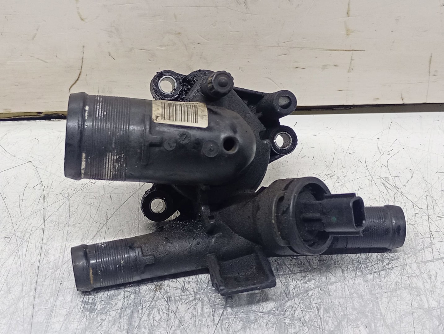 Carcasa termostat 8200978549 Renault Master 3 (2010 - 2015)