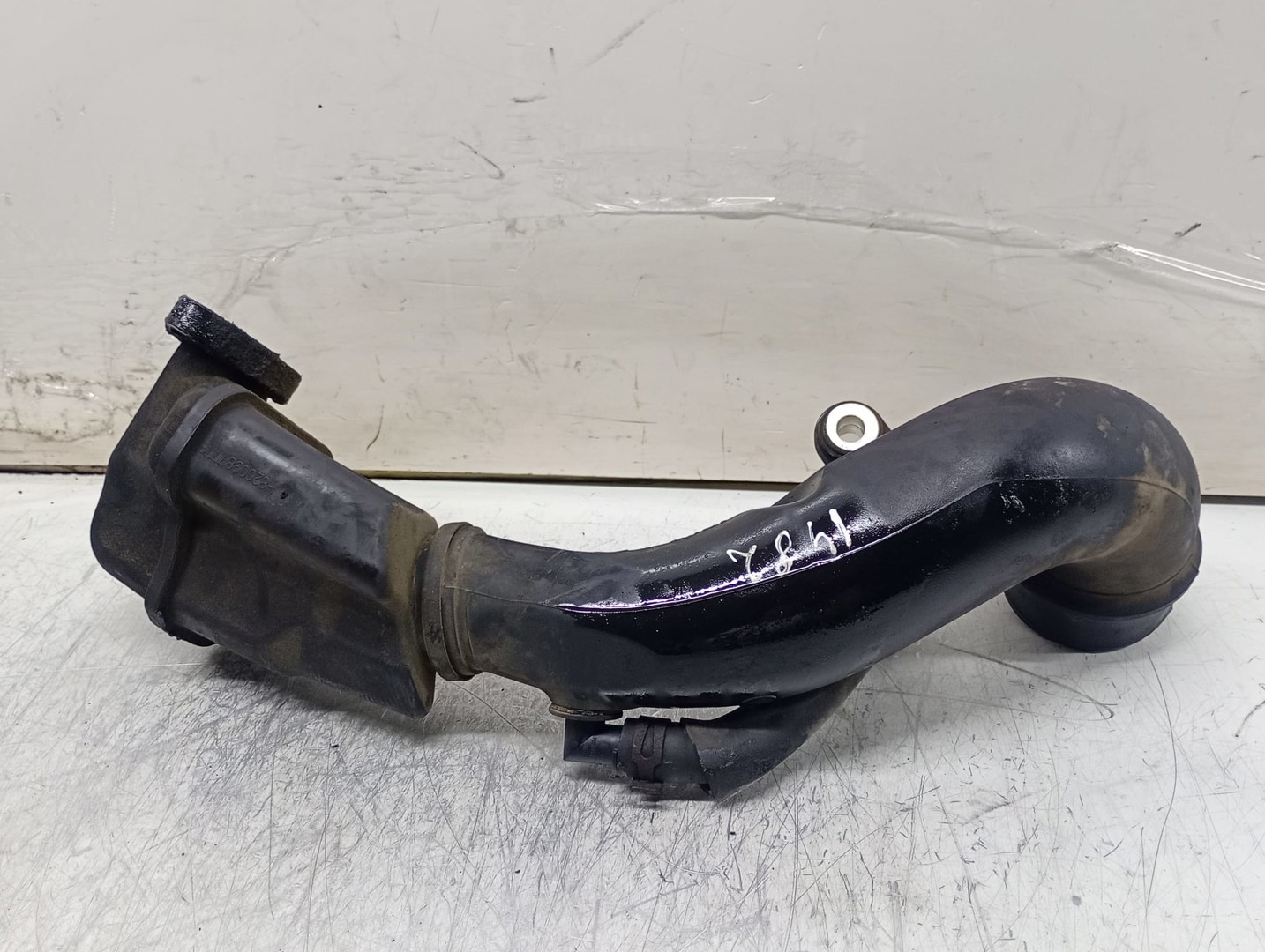 Tub intercooler 8200858600 Renault Master 3 (2010 - 2015)