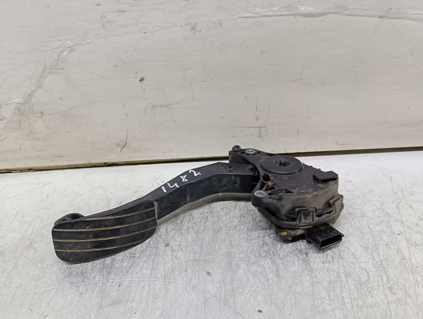 Pedala acceleratie 180107523R Renault Master 3 (2010 - 2015)