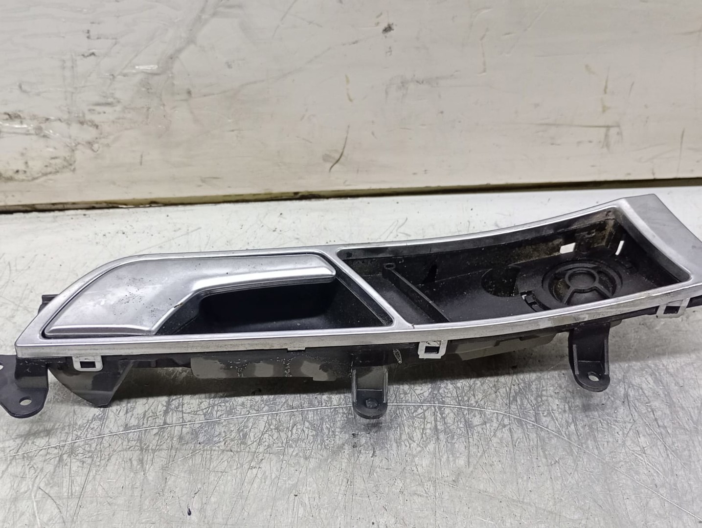 Maner interior dreapta fata 4F0837020B Audi A6 4F/C6 (2004 - 2008)