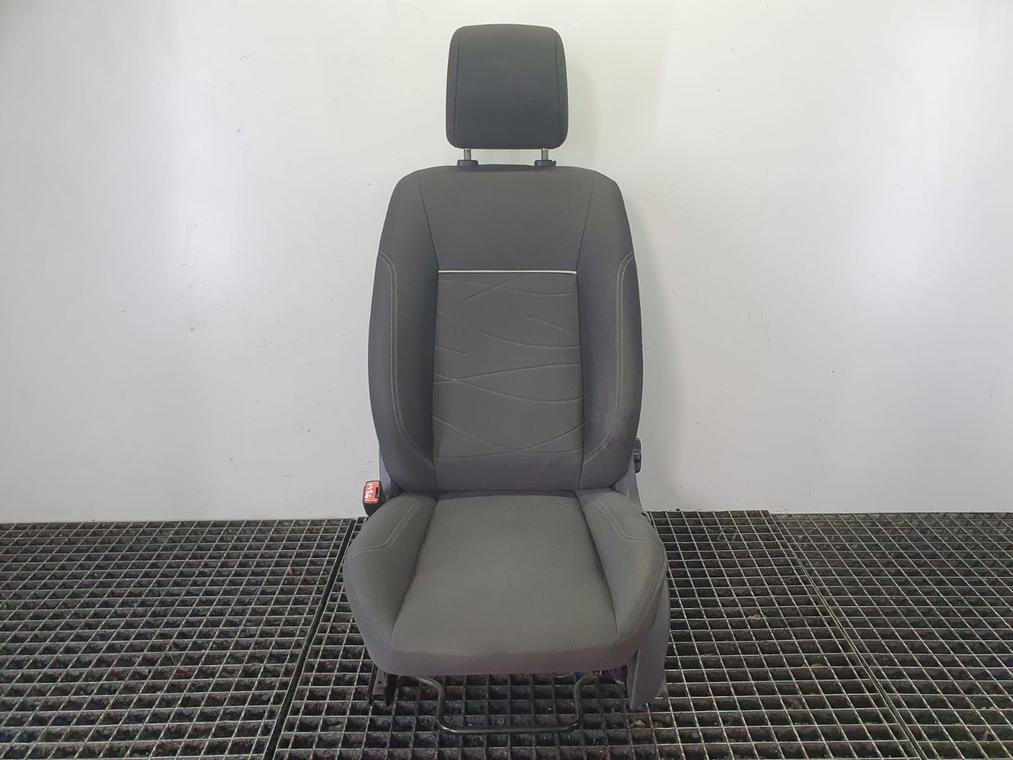 Scaun stanga fata Ford Fiesta 6 (facelift) (2013 - 2020)